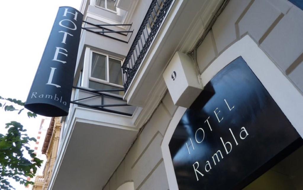 Rambla Contactless Hotel 2*